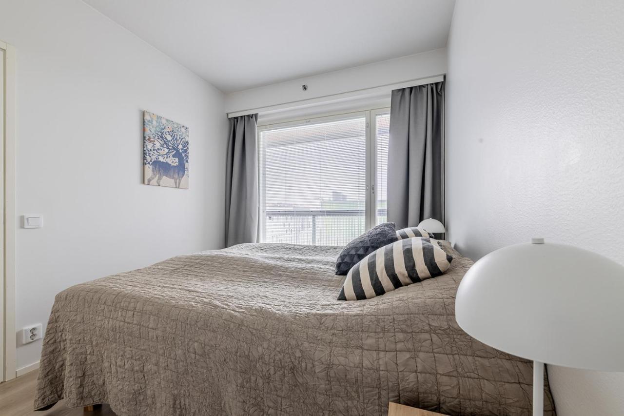 Sleepwell Apartments Niittykumpu 12 - Metro, 15 Min From Helsinki City Espoo Exterior photo