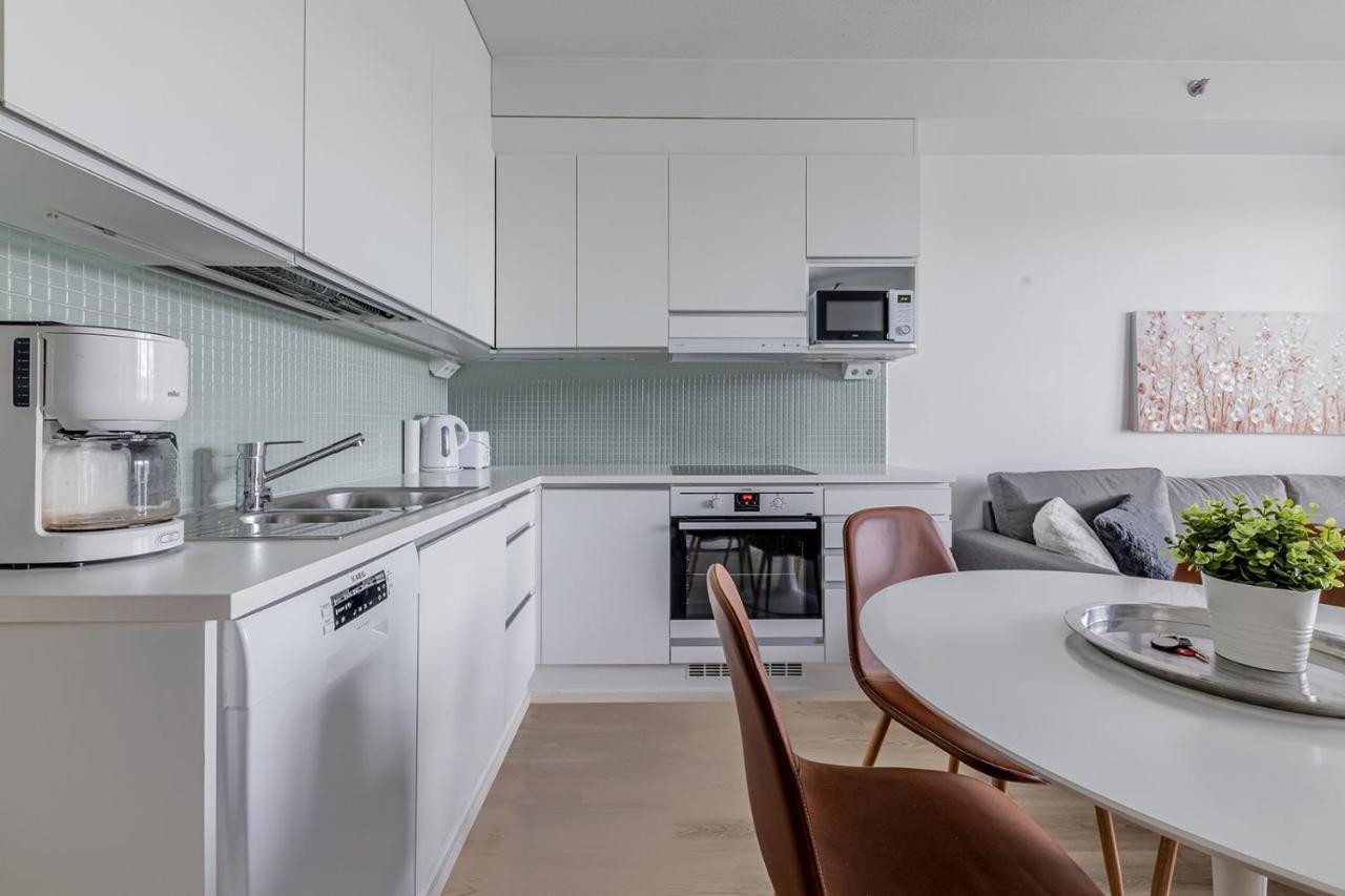 Sleepwell Apartments Niittykumpu 12 - Metro, 15 Min From Helsinki City Espoo Exterior photo