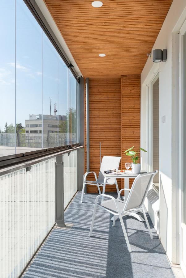 Sleepwell Apartments Niittykumpu 12 - Metro, 15 Min From Helsinki City Espoo Exterior photo