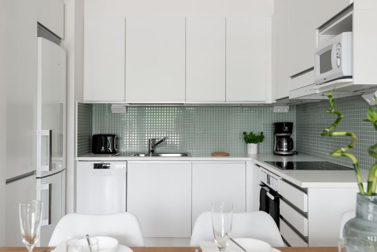 Sleepwell Apartments Niittykumpu 12 - Metro, 15 Min From Helsinki City Espoo Exterior photo